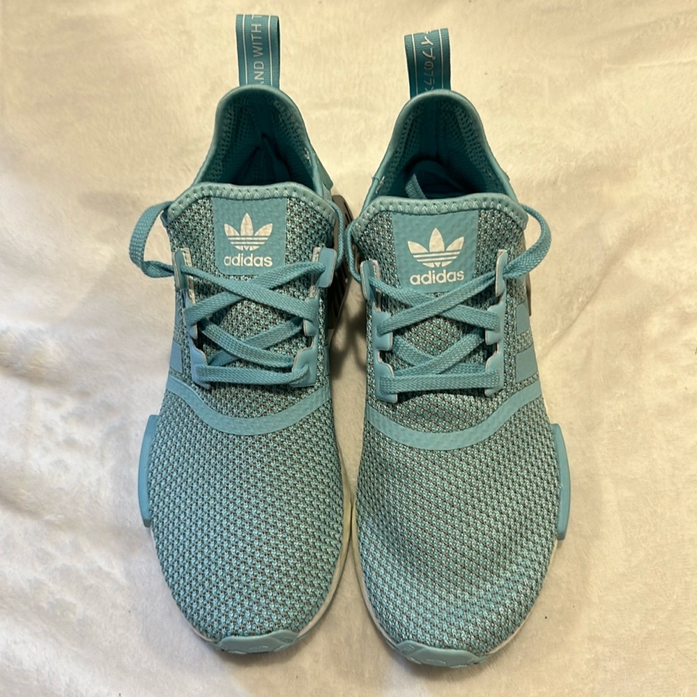 Adidas NMD R1 men’s size 8.5 columbia blue